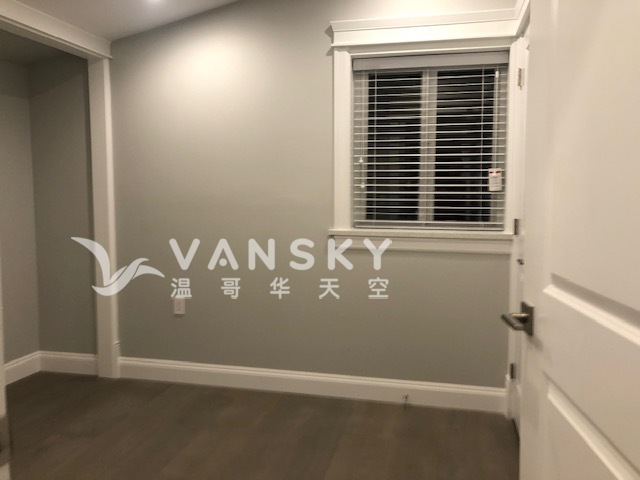 250909121728_IMG_5280 1.jpg